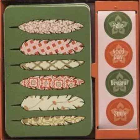 FEATHERS BOXED NOTECARDS W/ STICKERS FEATHERS BOXED NOTECARDS W/ STICKERS Últimas Unidades